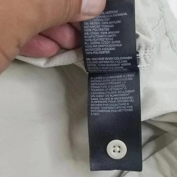 The North Face Men's Embroidered Logo XL Shirt - Picture 7 of 8